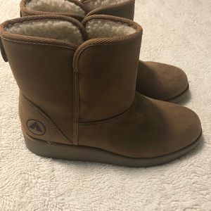 Winter boots